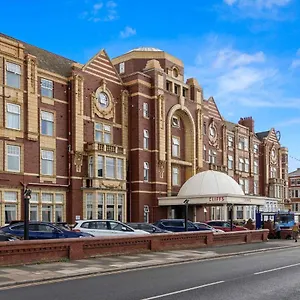 Cliffs Hotel 3*