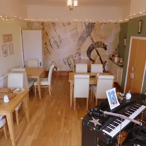 Guest house Northdene Theatre *