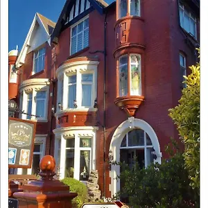 Pembroke Hotel