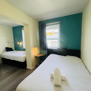 Otel Calypso 2*