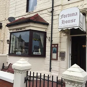 Fortuna House 2* 블랙풀