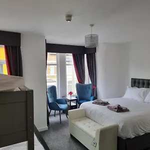 Langley House 4*
