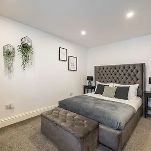 Albert Rd By The V Group Apartment *