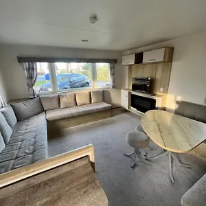 Campsite Caravan In Marton Mere Blackpool