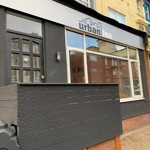 Urban Bed & Breakfast *
