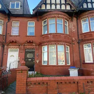 - Holmfield Road Apartment *