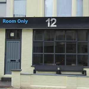 Bed & Breakfast No12 South Shore 3*