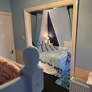 Winter Gardens Flat 4 Tower View Family Apartment Blackpool