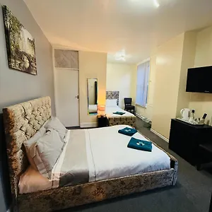 The Ocean 3* Blackpool