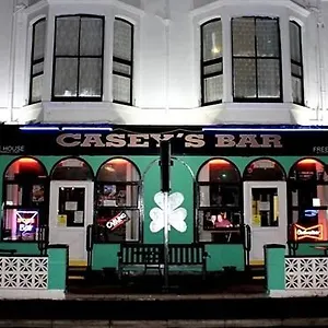 Caseys Irish Hotel