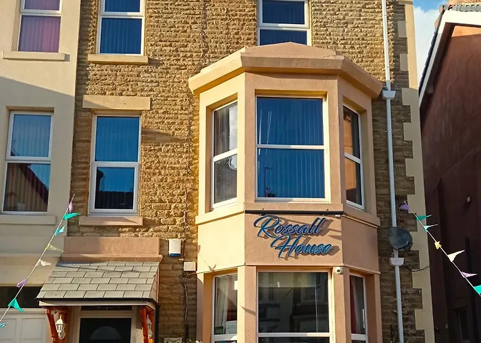 Rossall House , For Families & Couples 黑潭照片