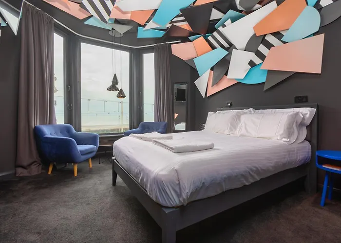 Art B&B Blackpool photo