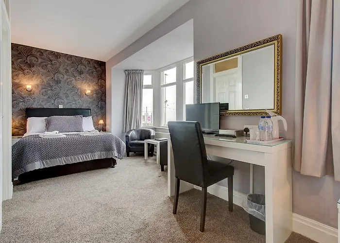 Фото Windsor Park Hotel Блэкпул