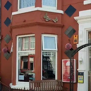 Grange House 3* Blackpool