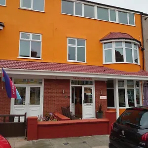 The Golden Sands Gasthof Blackpool