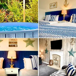 Remarkable 3-bed Hot Tub House In Blackpool
