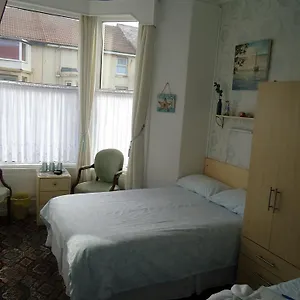 Beechwood 3* Blackpool