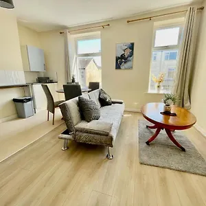 Arise Comfort - Clarendon Road City Centre