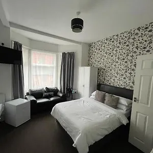 Aindale Guest house *