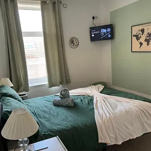 The Big One Apartment *