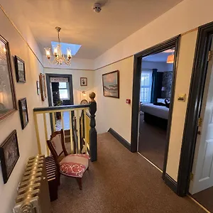 Anderton House, Unique 6 Bedroom Holiday home *