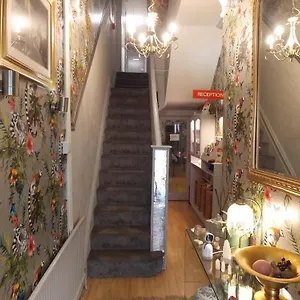 Bed & Breakfast The Rockley 2*