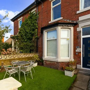 Sunnyside House *