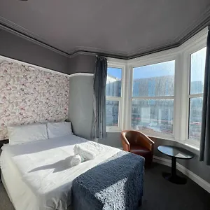 Bed & Breakfast No 1 Lord Street Blackpool