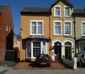 Marston House Hotel 3*