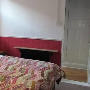 Wimbourne 3*