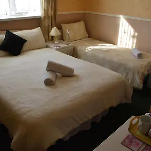Holm Lea Hotel Bed & Breakfast