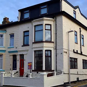 Bed & Breakfast Shawries Blackpool