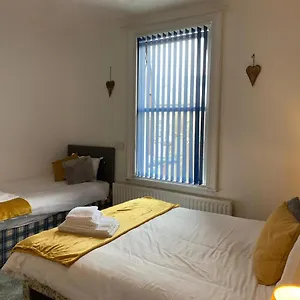 No2 Wilton Parade Hotel Blackpool