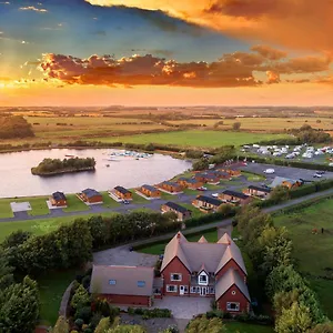 Lodge Ream Hills Blackpool