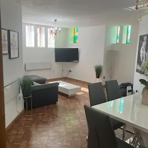 Apartment Luna Church Conversion 1 *
