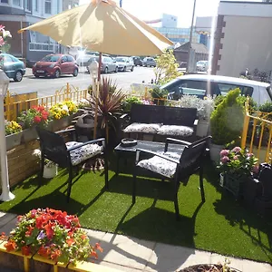 The Berkswell Hotel Blackpool